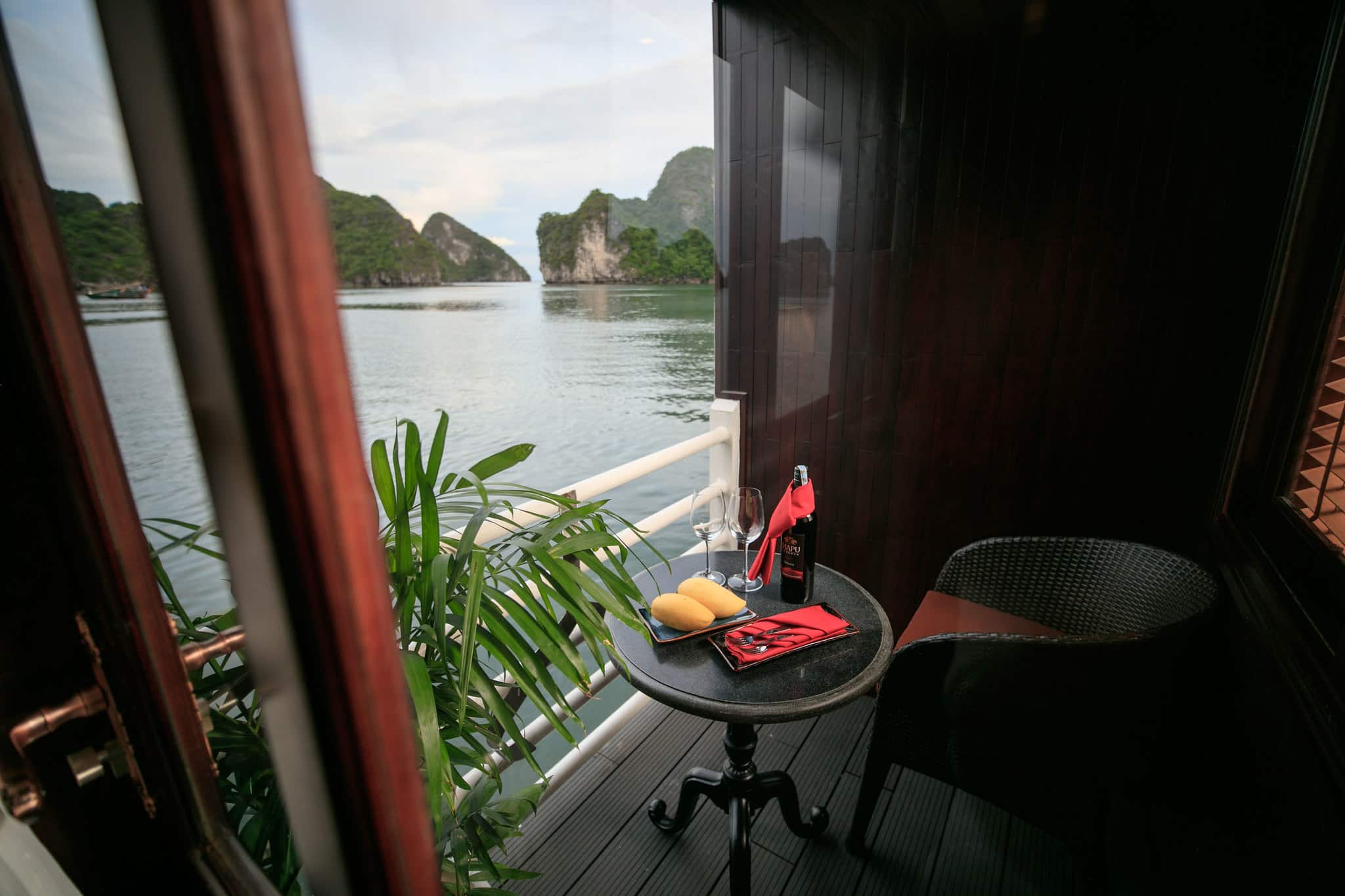 Private-balcony_02