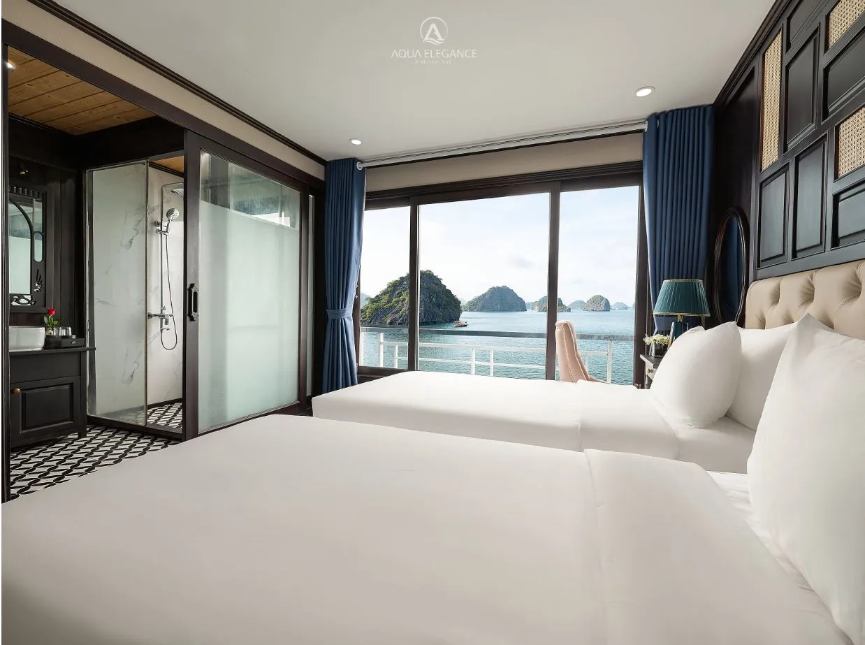  Aqua Elegance Cruise