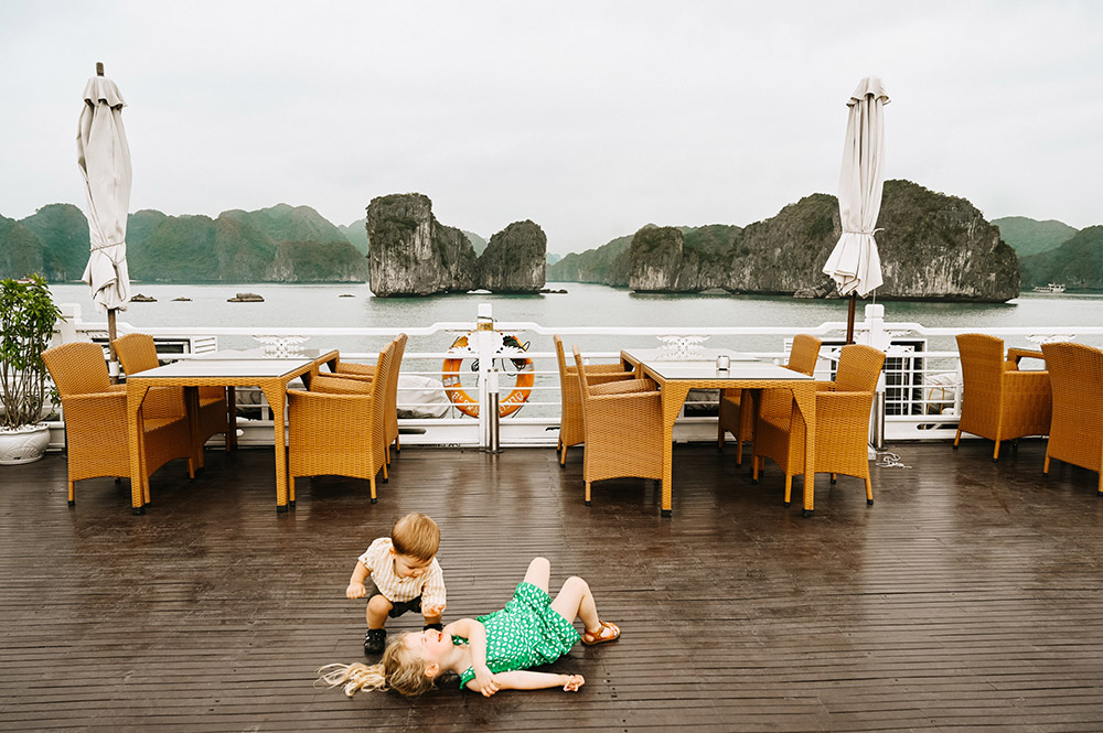 Du Thuyền Cho Gia Đình Có Trẻ Nhỏ