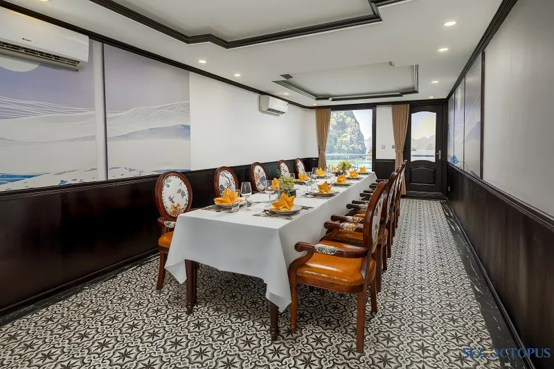 Du Thuyền Sea Octopus