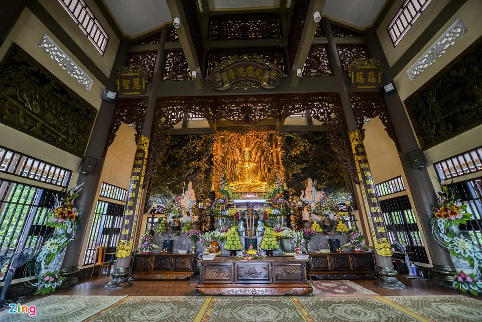 chùa-cái-bầu quảng-ninh (5)