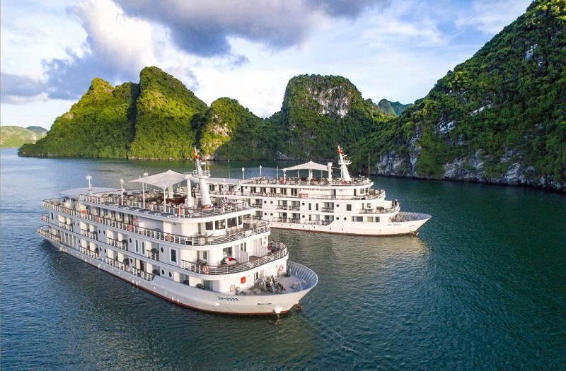 Du thuyền Paradise Elegance Hạ Long