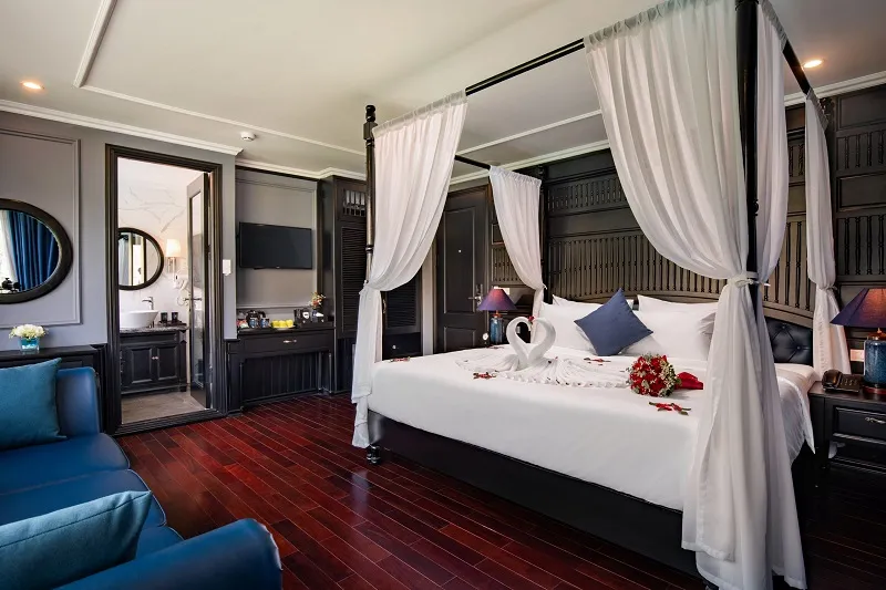 Rosy Cruises Halong Bay price (1)