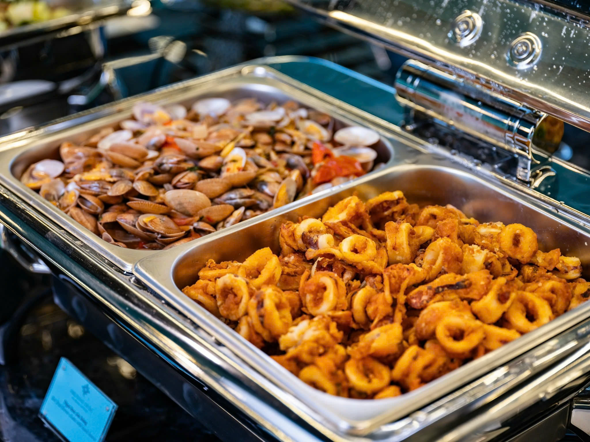 giá vé du thuyền Hạ Long (1)