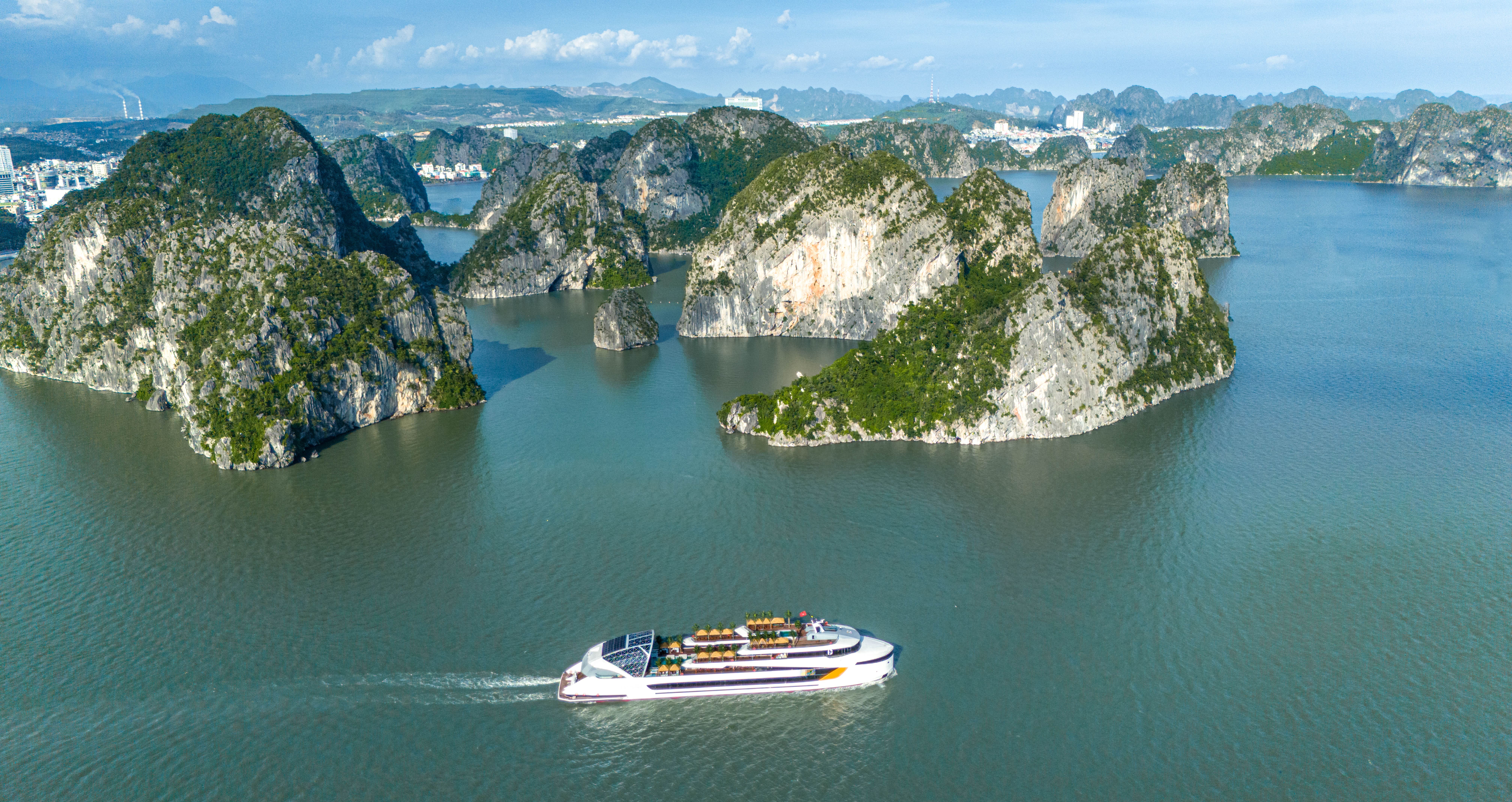 Du thuyền Dolphin Halong (5)