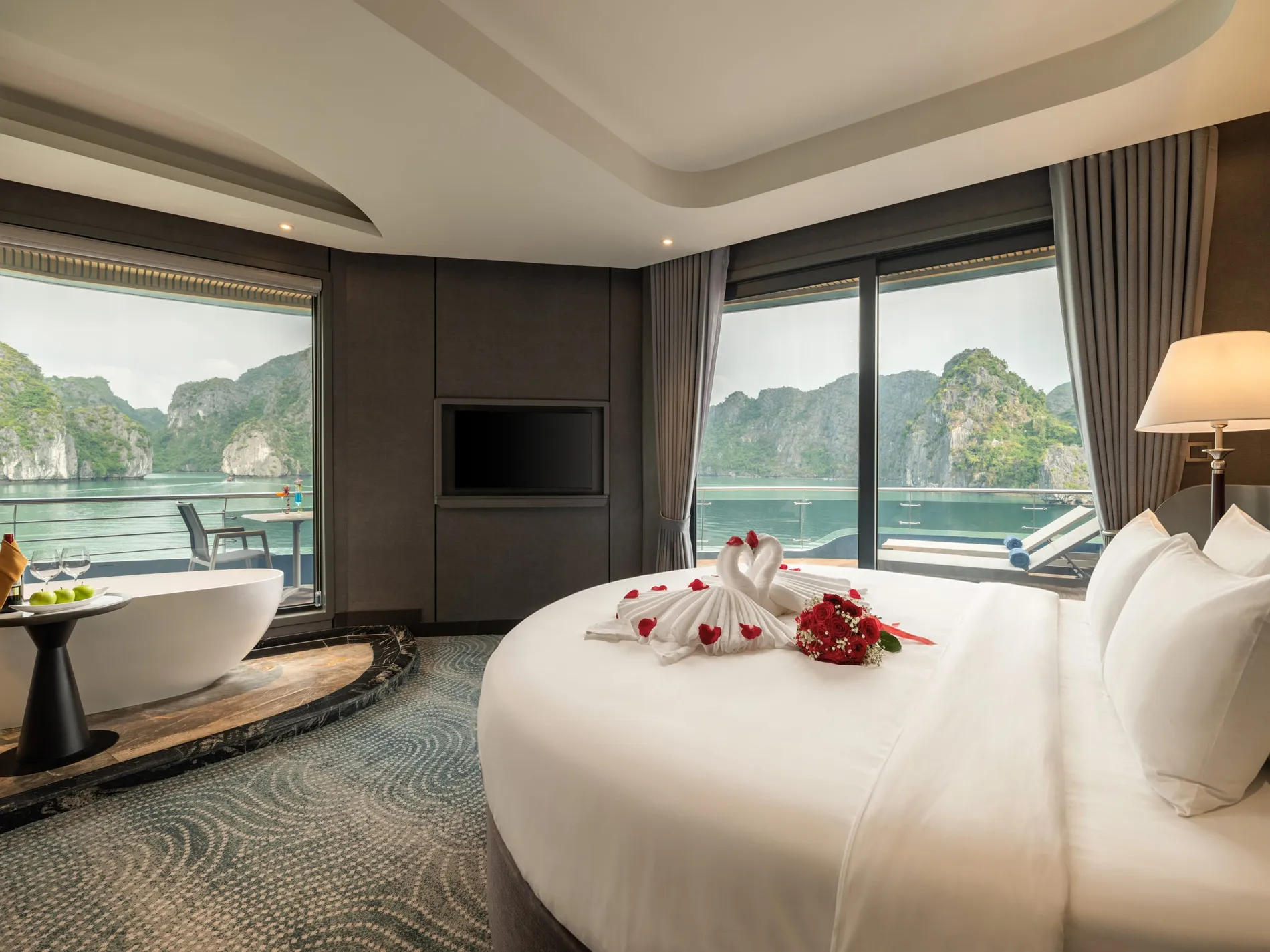 Tulip Suite