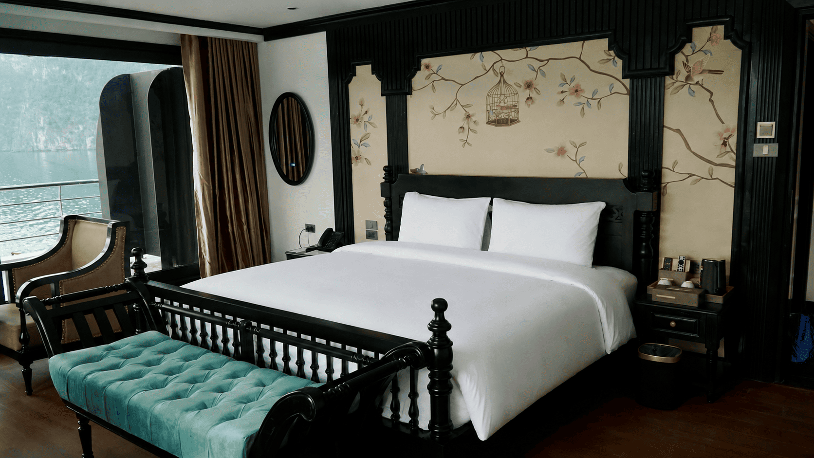Halora Suite