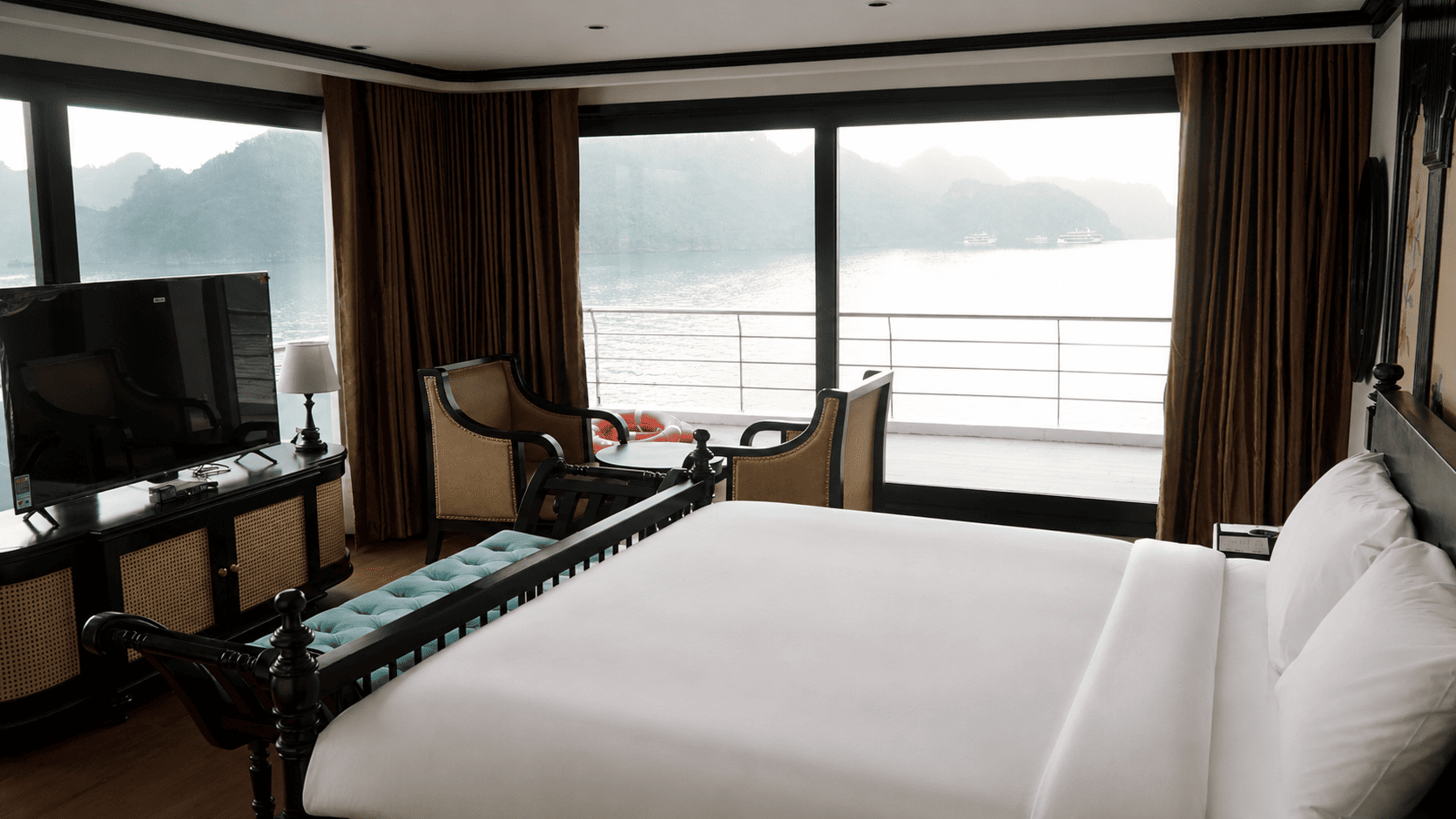 Halora Suite