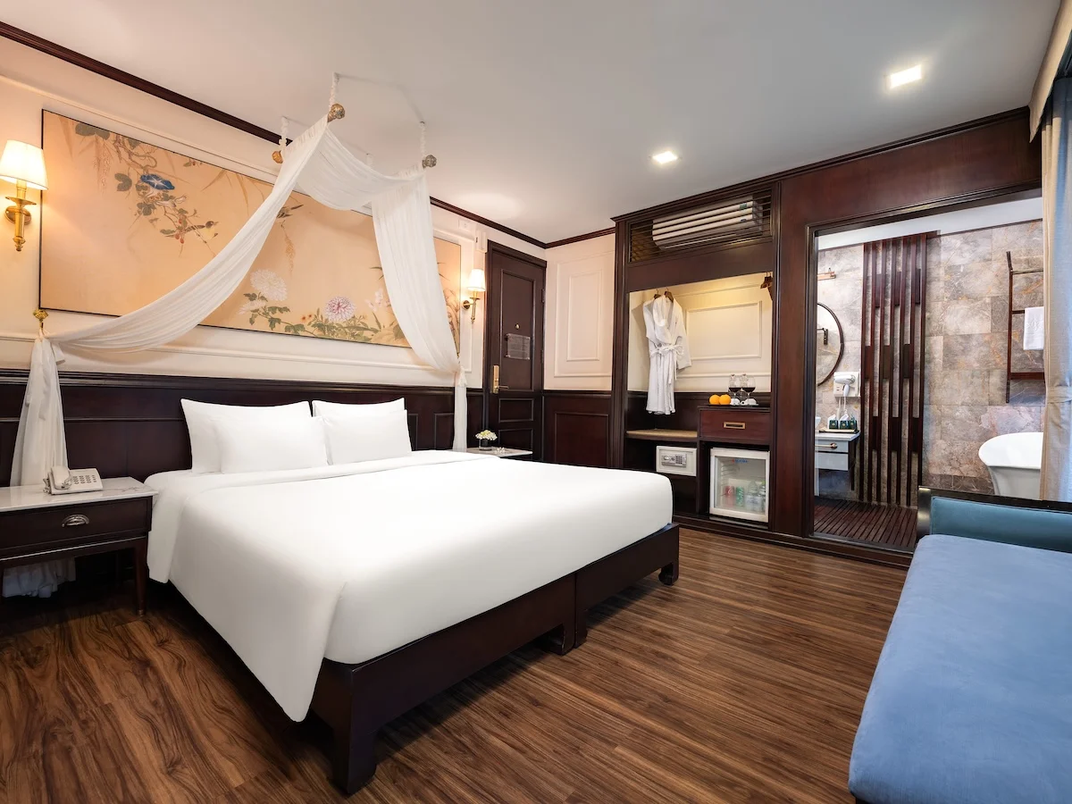 Senior Suite Cabin